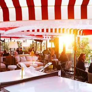 Mama Shelter West 3* Parigi